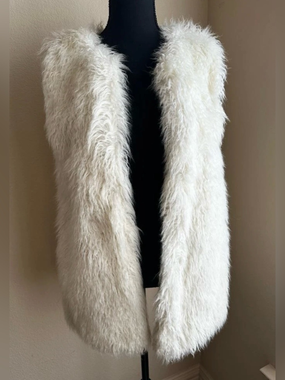 Faux Fur Open Front Vest Universal Thread OSFM